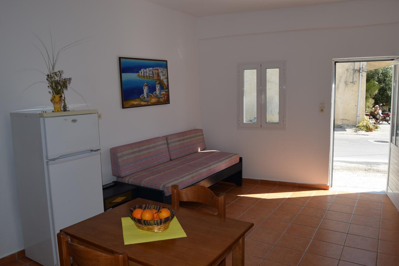 Stelios Rooms Kissamos Ngoại thất bức ảnh